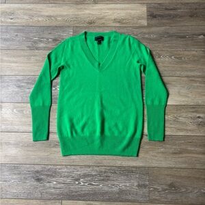 J.Crew Cashmere Sweater Sz S Green Italian Holiday St Patrick Lucky Quiet Luxury